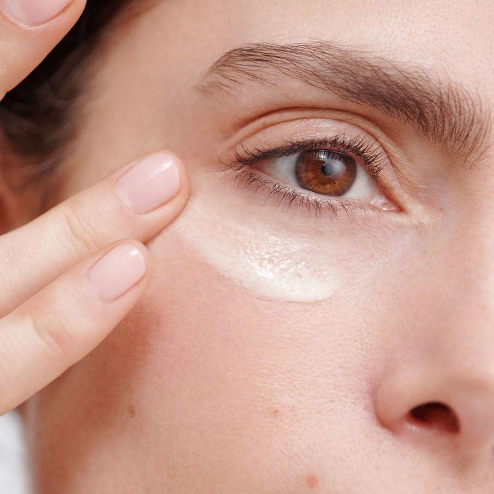 Produktbild Dr. Hauschka Regeneration Augencreme (Augenpflege Crème, 15 ml, Tag)