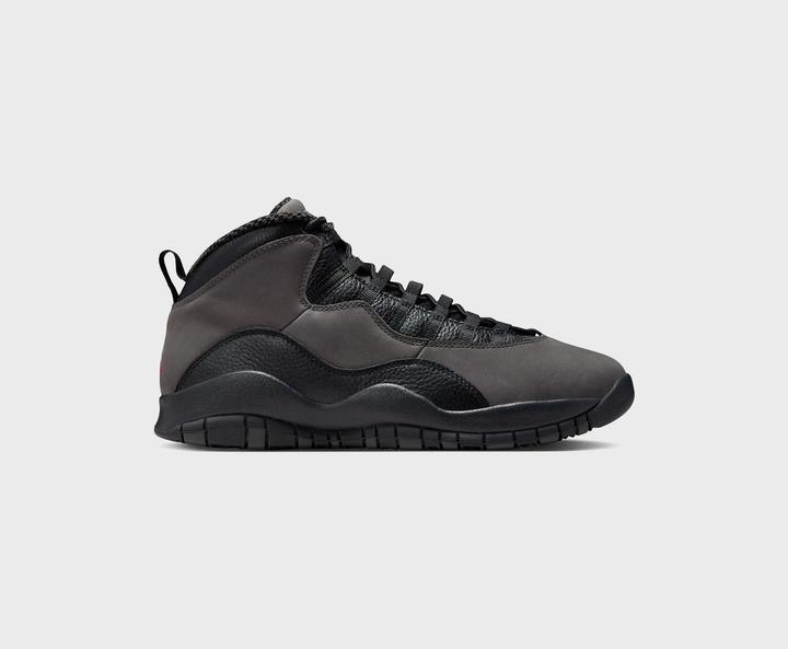 Actual product image Jordan 10 Retro Shadow (2025) (40.5)