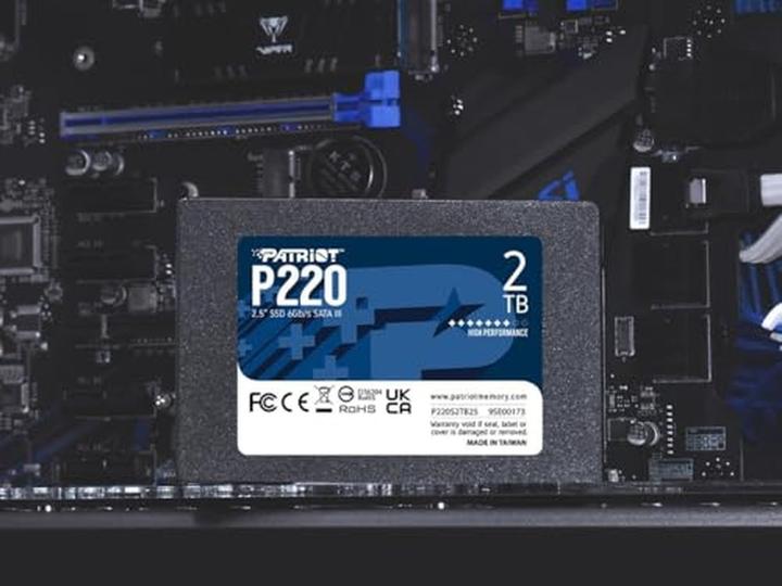 Actual product image Patriot P220 (2000 GB, 2.5")