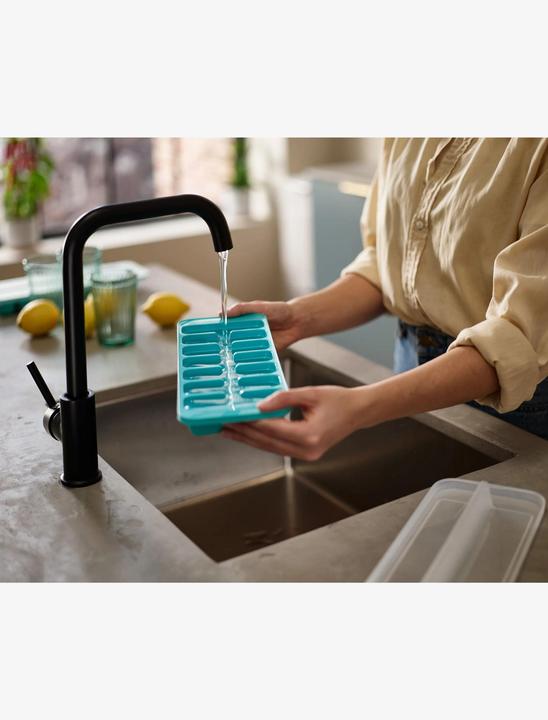 Actual product image Joseph Joseph Flow Easy-fill