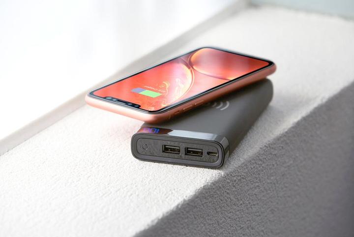 Productafbeelding Cygnett ChargeUp swift 10K draadloze QI draagbare powerbank - zwart (10000 mAh, 15 W, 37 Wh)
