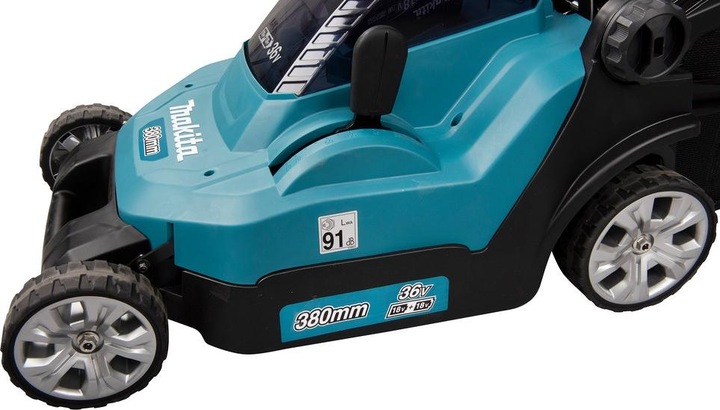 Productafbeelding Makita DLM382PM2 (Oplaadbare batterij)