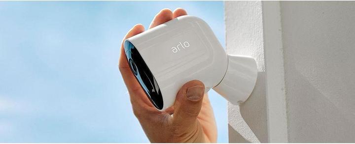 Actual product image Arlo Pro 3 Spotlight, kit 4 cameras white (2560 x 1440 Pixels)