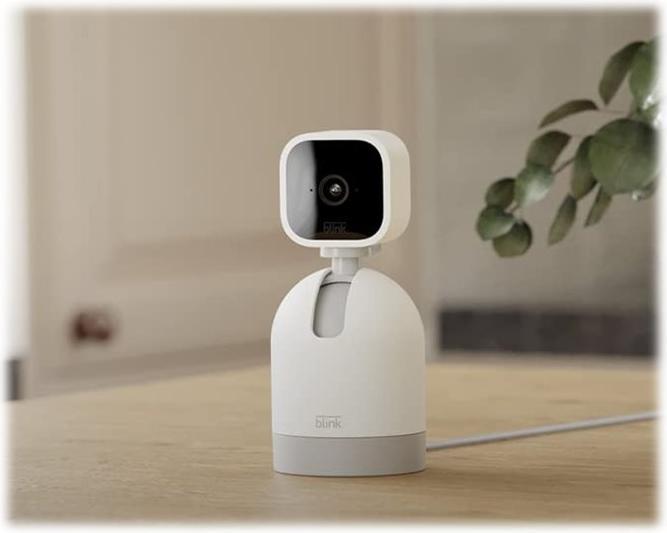 Productafbeelding Amazon Mini Pan-Tilt Camera - Mobiele Plug-in Beveiligingscamera wit (1920 x 1080 Pixels)
