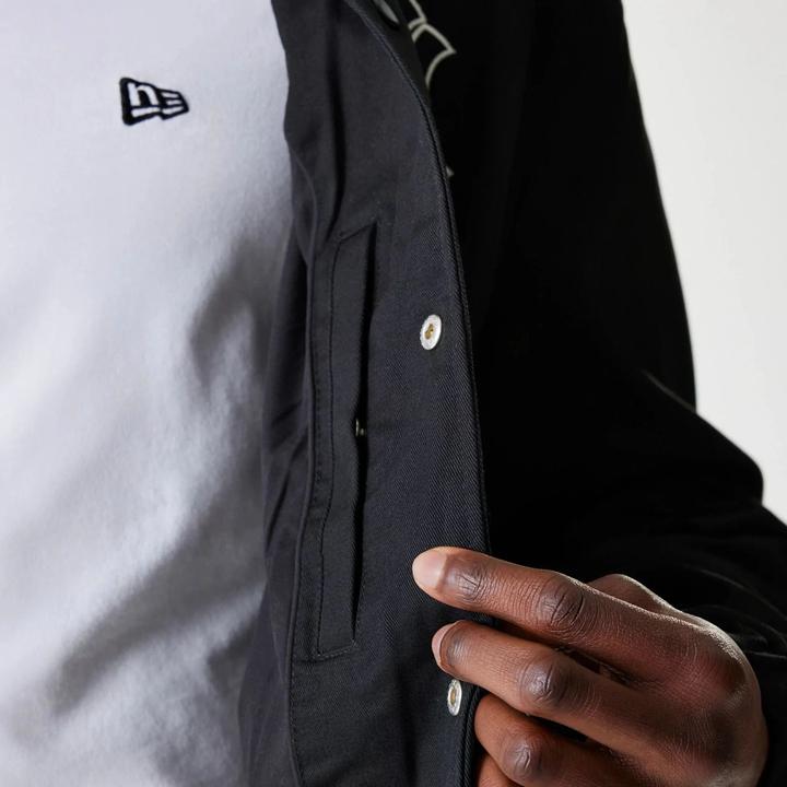 Actual product image New Era New York Yankees coach jacket Twill (M)