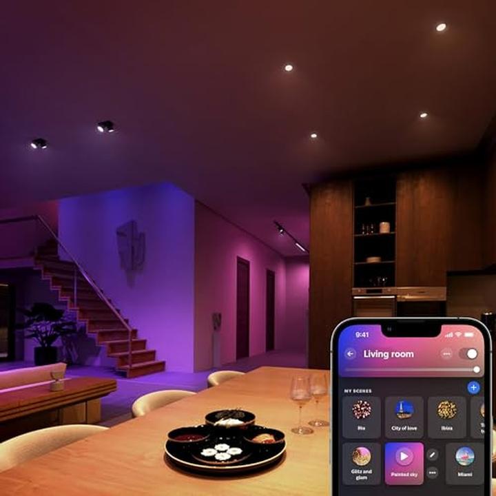 Actual product image Philips Hue White & Colour Ambiance (GU5.3, 400 lm, 2 x)
