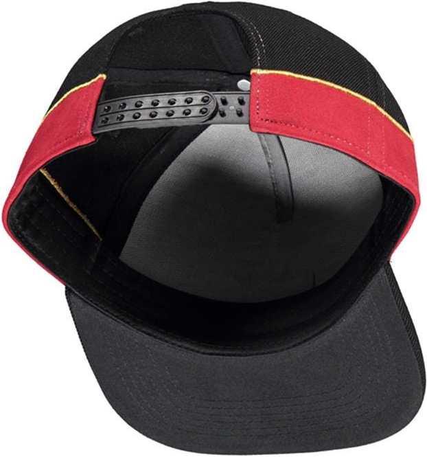 Produktbild Magic the Gathering WOTC Chandra Snapback Cap