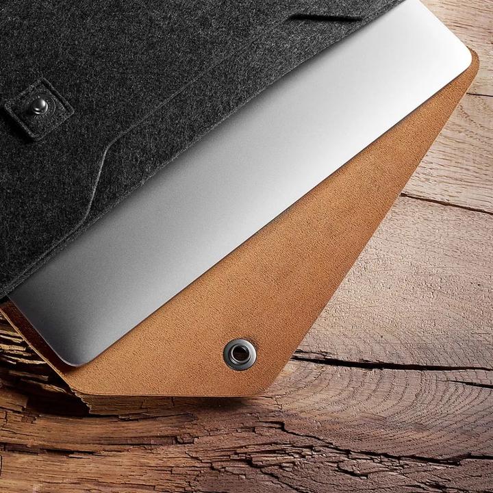 Actual product image Mujjo Sleeve for the 12" Macbook - Tan (12", Apple)