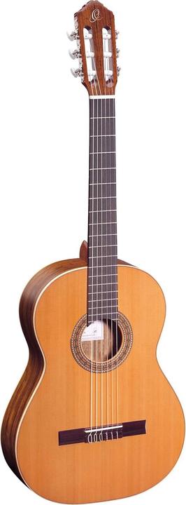 Actual product image Ortega Traditional Series R220 Classical Guitar (Classical guitar, Back and sides: Mongoy wood, Edgings: Maple, Fingerboard: Rosewood, Neck: Mahogany, Top: Solid North American cedar)