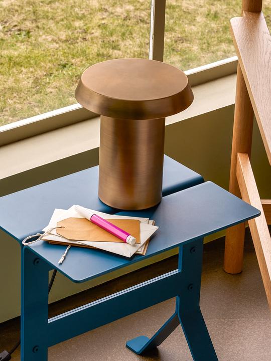 Actual product image Hübsch Keen table lamp Burnished Brass (800 lm)