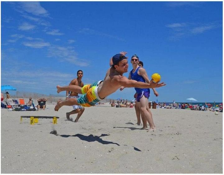 Actual product image Spikeball Single Set (2 - 4 Players)