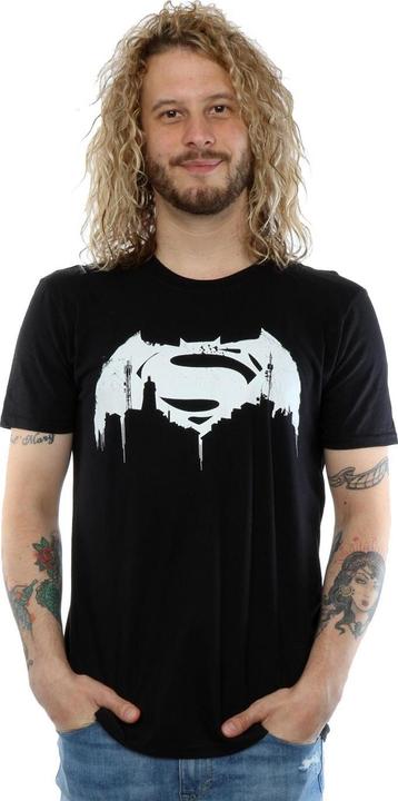 Produktbild Batman v Superman Beaten Logo TShirt (XXL)