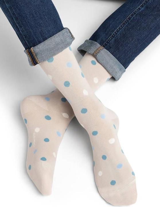 Blu, Beige