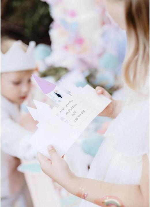 Actual product image Partydeco Geburtstagseinladungen Schloss, 6 Stk. (6 pcs.)