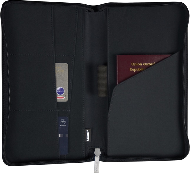 Actual product image Lexon NEW PASSPORT POUCH - Passport Case (Passport cover)