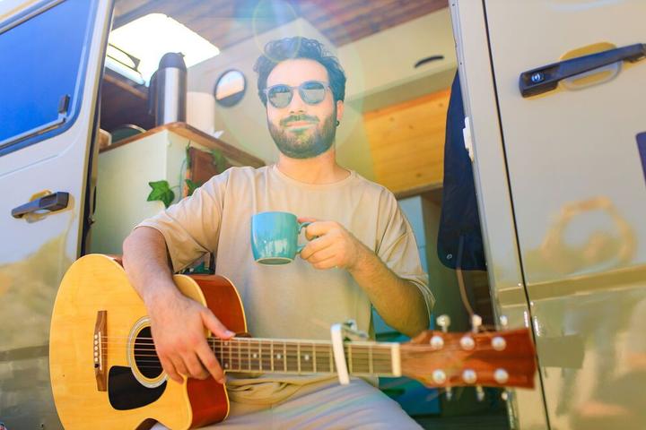 Actual product image Winkee Tea Filter - Guitar