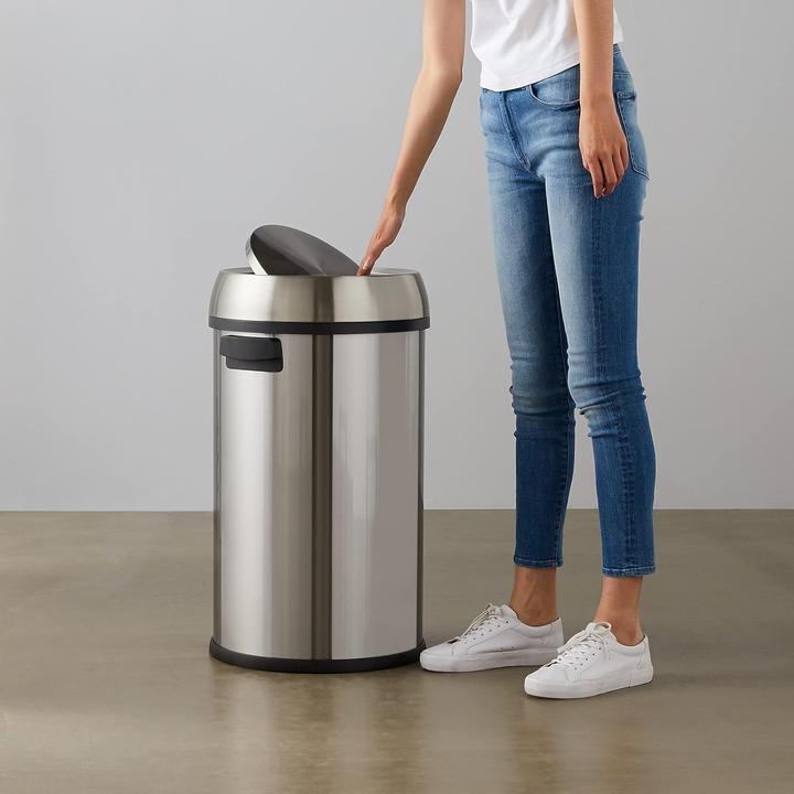 Actual product image Amazon Round Stainless Steel Trash Can with Swing Lid (65 l)