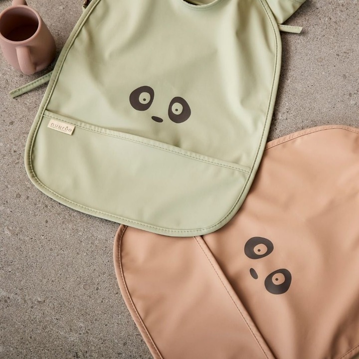 Actual product image Nuuroo Ida Bib Coated Light green - Panda