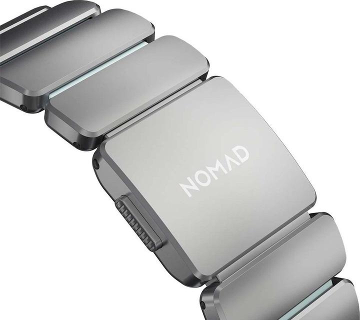 Actual product image Nomad Stratos Band Titanium Natural 49mm Icy Blue Glow (22 mm, FKM, Grade 4 Titanium, Titanium)