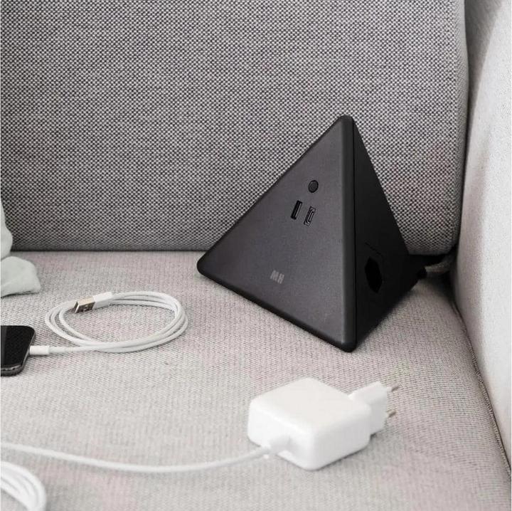 Produktbild Max Hauri Energy Pyramide (2 x, Typ 13, USB-A, USB-C, 2.50 m)