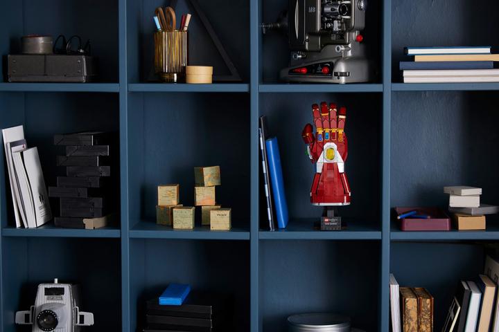 Actual product image LEGO 76223 Marvel Iron Man Glove (76223, LEGO Marvel)