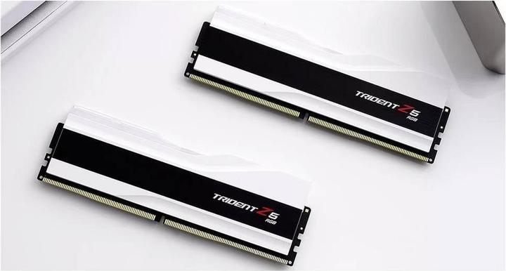 Produktbild G.Skill Trident Z5 RGB (2 x 24GB, 8200 MHz, DDR5-RAM, DIMM)