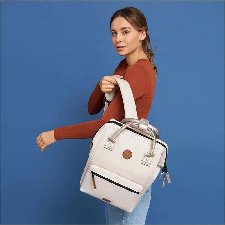 Actual product image Cabaia Adventurer M (23 l)