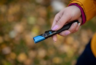 Immagine prodotto Newell FL250L USB-C taktische Taschenlampe (250 lm)