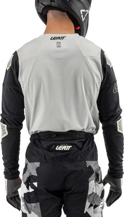 Productafbeelding Leatt 4.5 WindBlock 23 (3XL, L, M, S, XL, XXL)