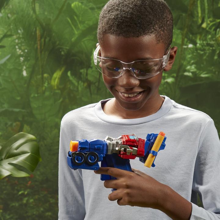Actual product image Hasbro Transformer MV7 Optimus Prime Blaster 2in1