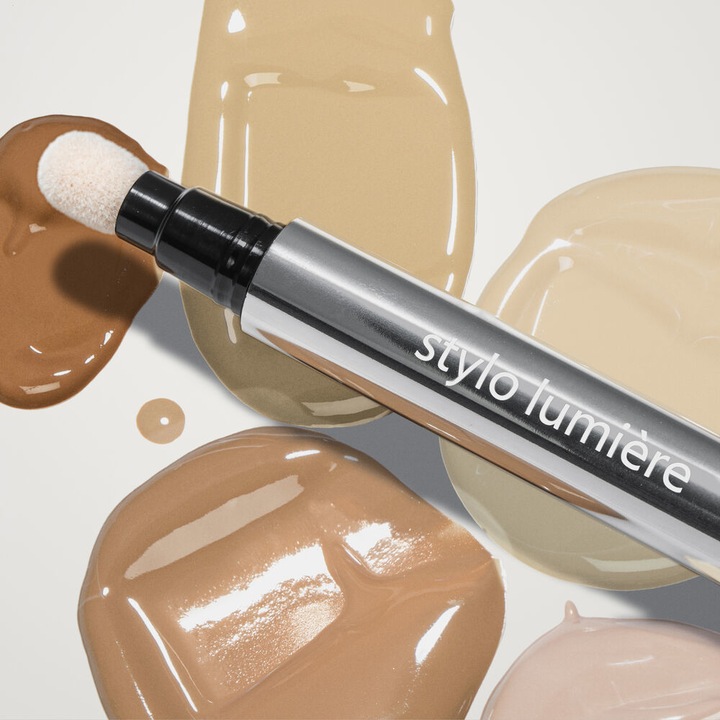 Actual product image Sisley Stylo Lumière (3 Soft beige, Highlighter)