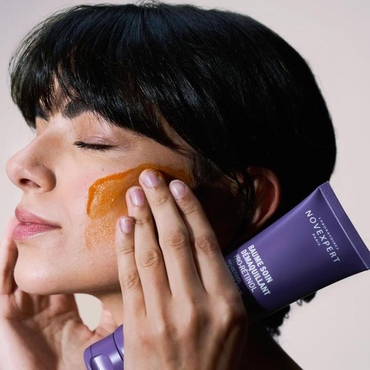 Immagine prodotto Novexpert Pro-Retinol Cleansing Balm Gentle Facial Cleanser with Anti-Aging Benefits (Lozione detergente)