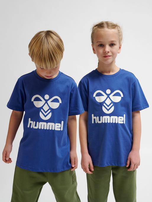 Actual product image hummel hmlTRES T-SHIRT S/S (116)