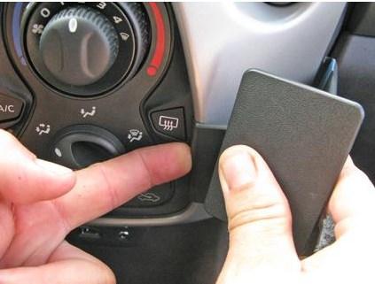 Image du produit Brodit 855035 Support Peugeot 108 14-