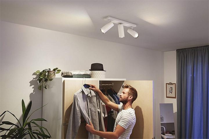 Image du produit Philips Base de Buratto Hue (250 lm, GU10)