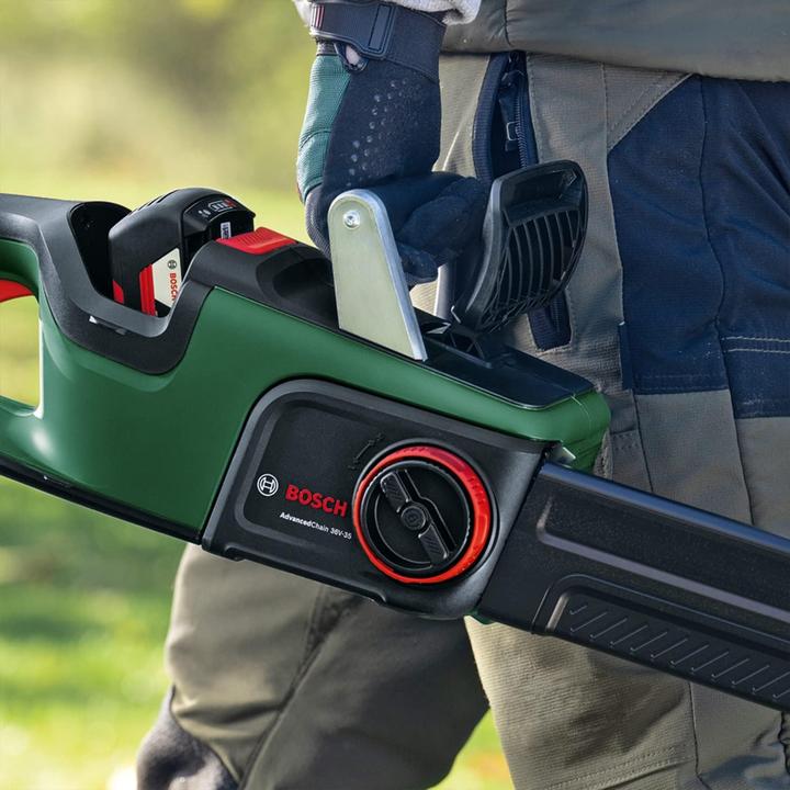 Actual product image Bosch Home & Garden AdvancedChain 36V-35-40 (Battery chain saw)