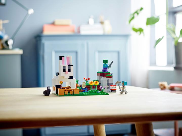 Actual product image LEGO The rabbit ranch (21181, LEGO Minecraft)