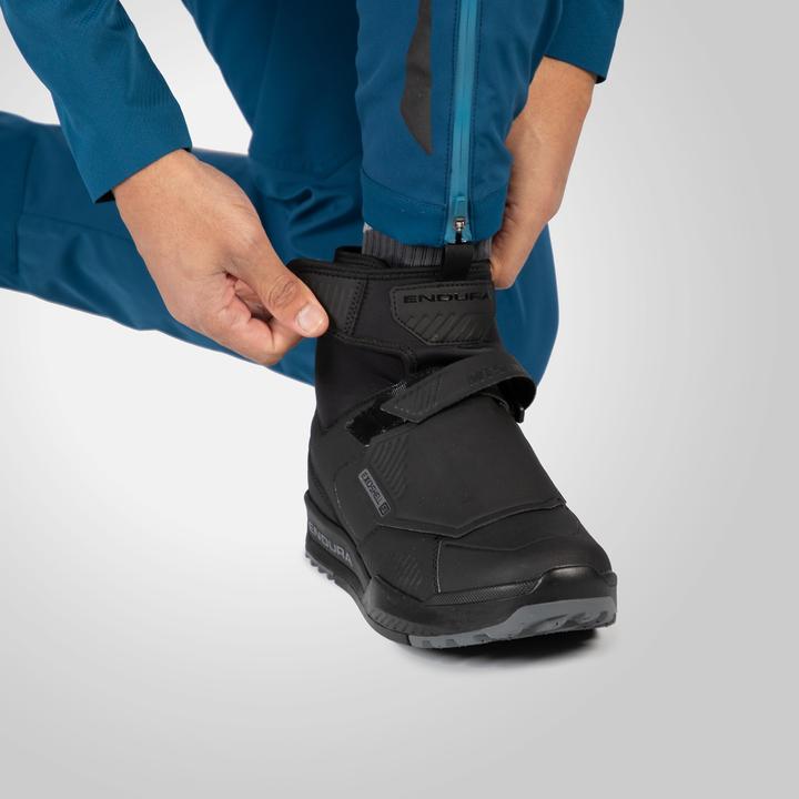 Actual product image Endura MT500 Burner Clipless Waterproof Shoe (45.5)