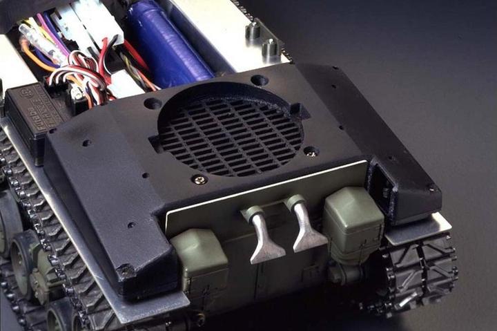 Actual product image Tamiya M4 Sherman 105mm How. (Kit)
