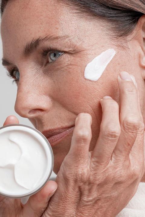 Actual product image NIVEA CELLULAR FILLER elasticidad crema día SPF30 50 ml (50 ml, Day cream, SPF 30)