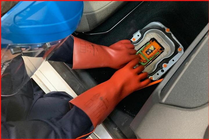 Productafbeelding KS Tools 117.0078 Elektriciteitshandschoen maat (handschoenen): 10 1 paar (10)