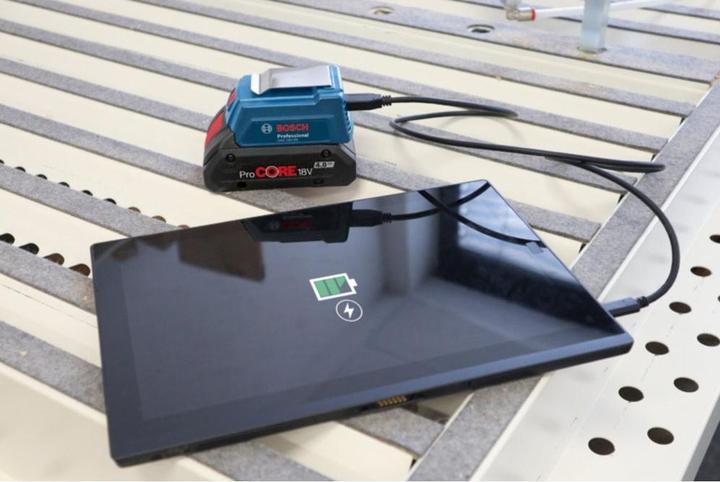 Produktbild Bosch Professional GAA 18V-48 Professionelles USB-Ladegerät (18 V)