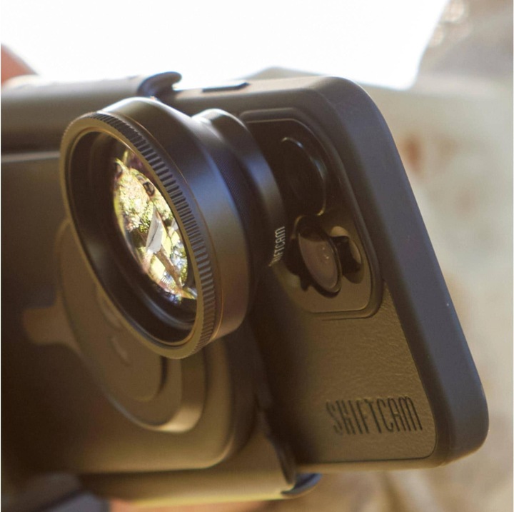 Actual product image ShiftCam Smartphone-Objektiv LensUltra 75mm Long Range Macro