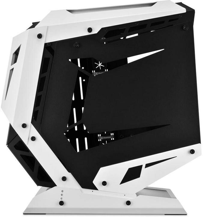 Actual product image Sharkoon ELITE SHARK CA700 Tower (ATX, Mini-ITX, mATX)