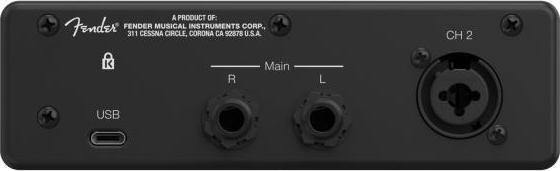 Actual product image Fender Quantum Complete Bundle (USB)