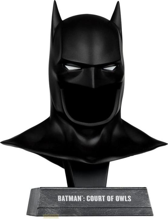 Actual product image McFarlane Batman DC Direct Mini-Replik 1/3 Batman Maske (Court of Owls) 15 cm