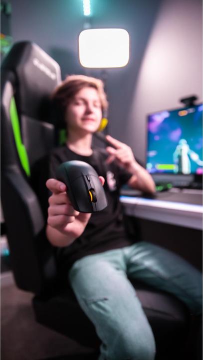 Actual product image SteelSeries Rival 3 (Wireless)