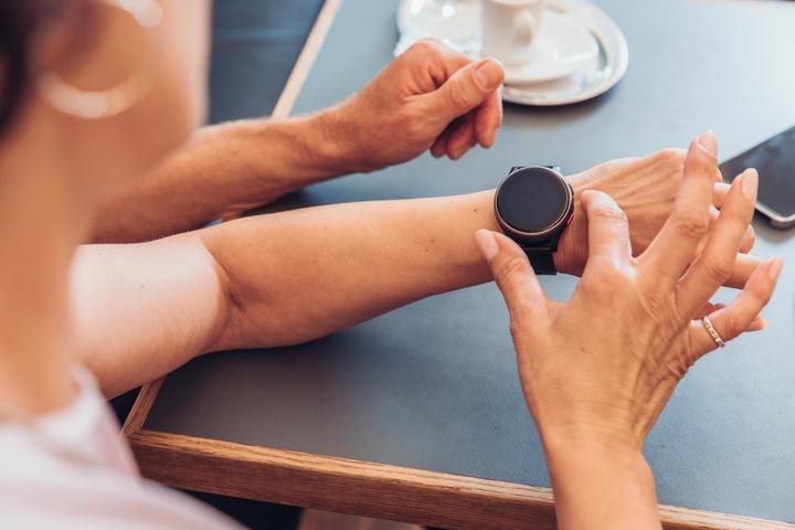 Produktbild Emporia Watch LTE (43.90 mm, 4G)