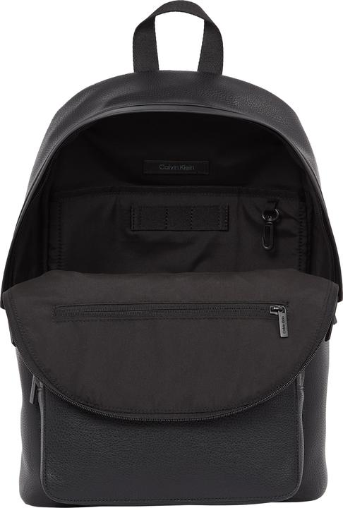 Actual product image Calvin Klein Ck Must Round Bp (51% RECYCLED POLYESTER, 49% POLYURETHANE)