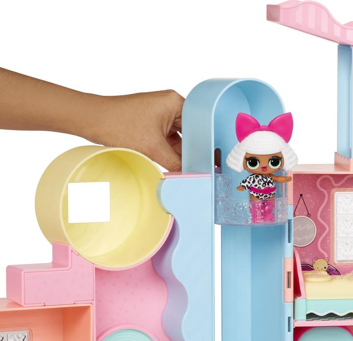 Actual product image MGA L.O.L. Surprise! Squish Sand Magic House